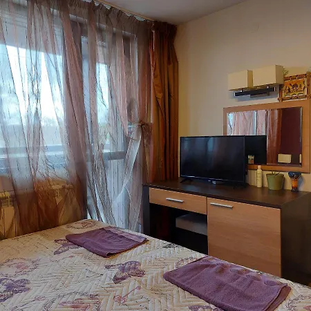 комплекс александьр между и село бяня Lägenhet *