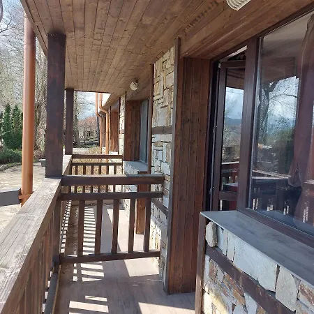 Lägenhet комплекс александьр между и село бяня Bansko